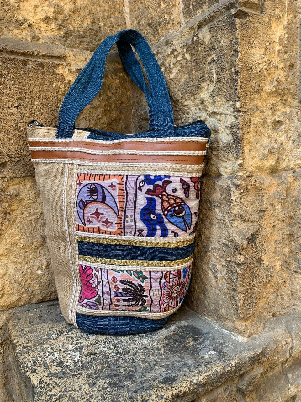 Moon pattern patches shoulder bag