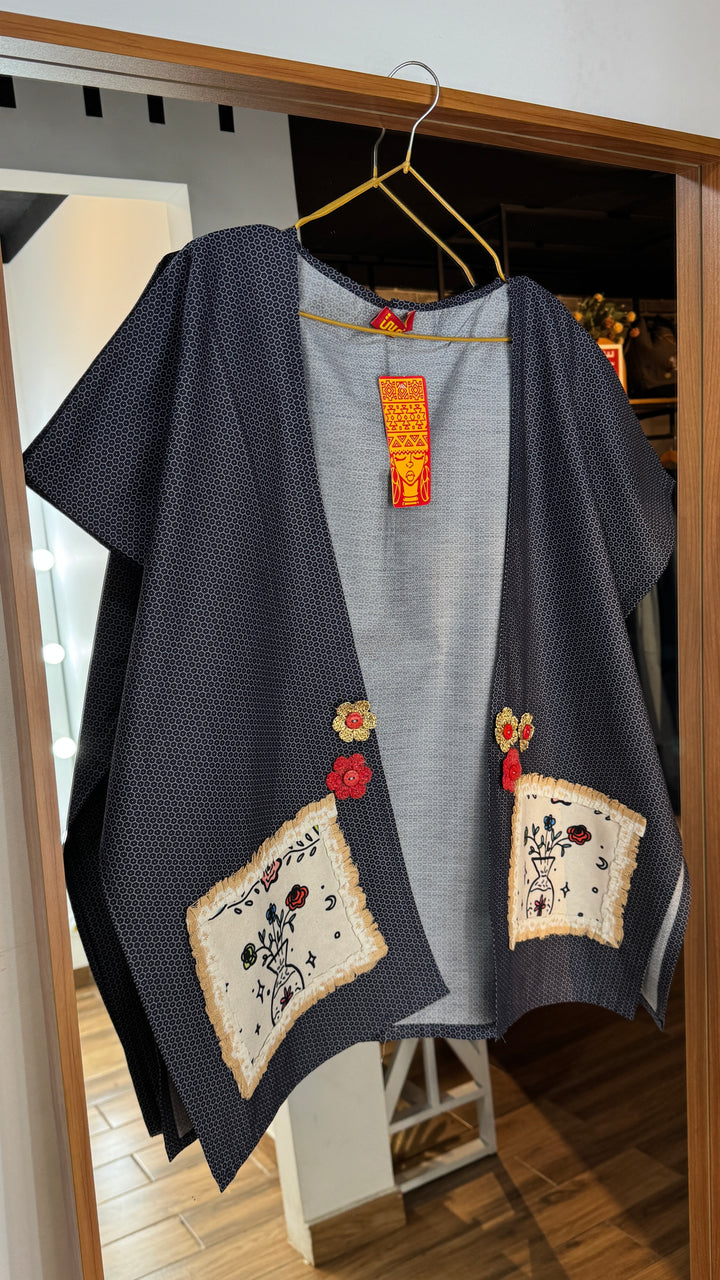 blue “4” cap Kimono