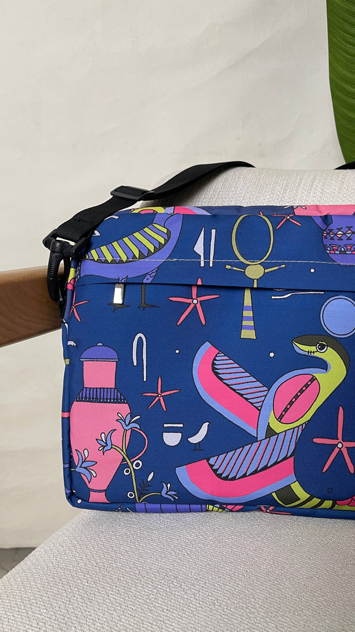 Pharaonic Fantasies Laptop sleeve