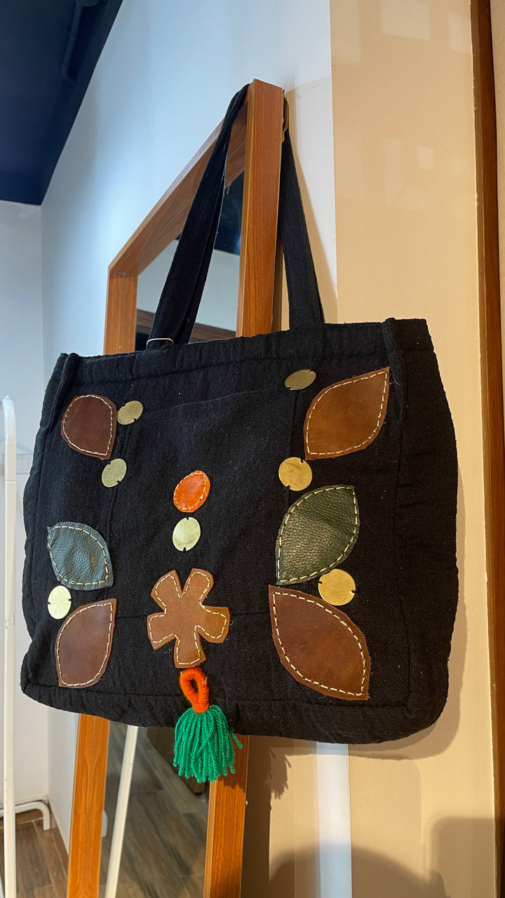 The leaves shopping bag