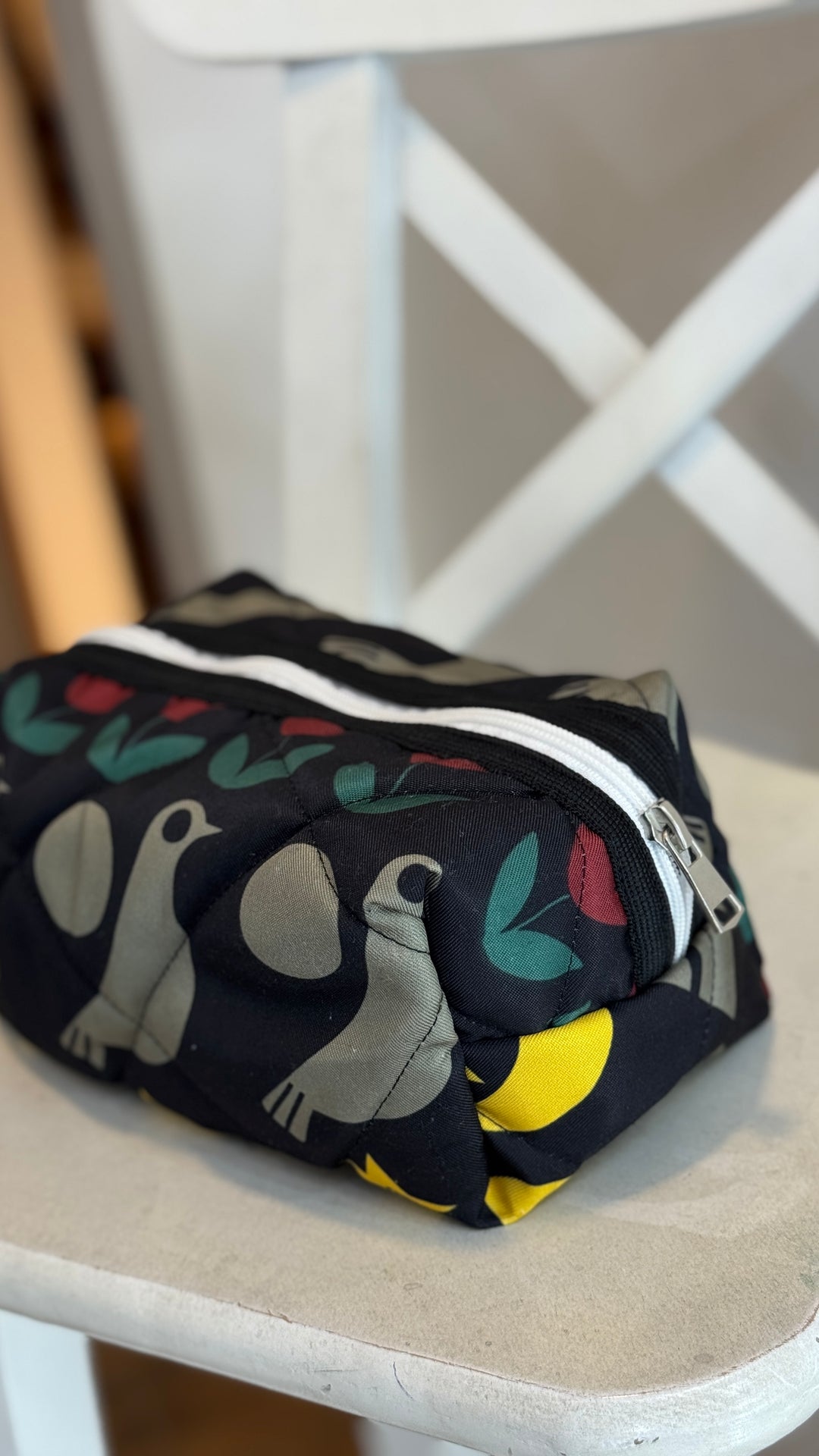 Folklore pattern Padded pouch