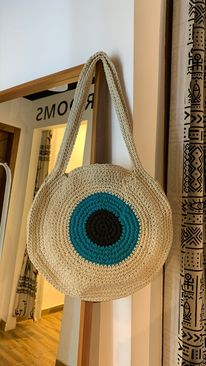 Circle aye crochet bag