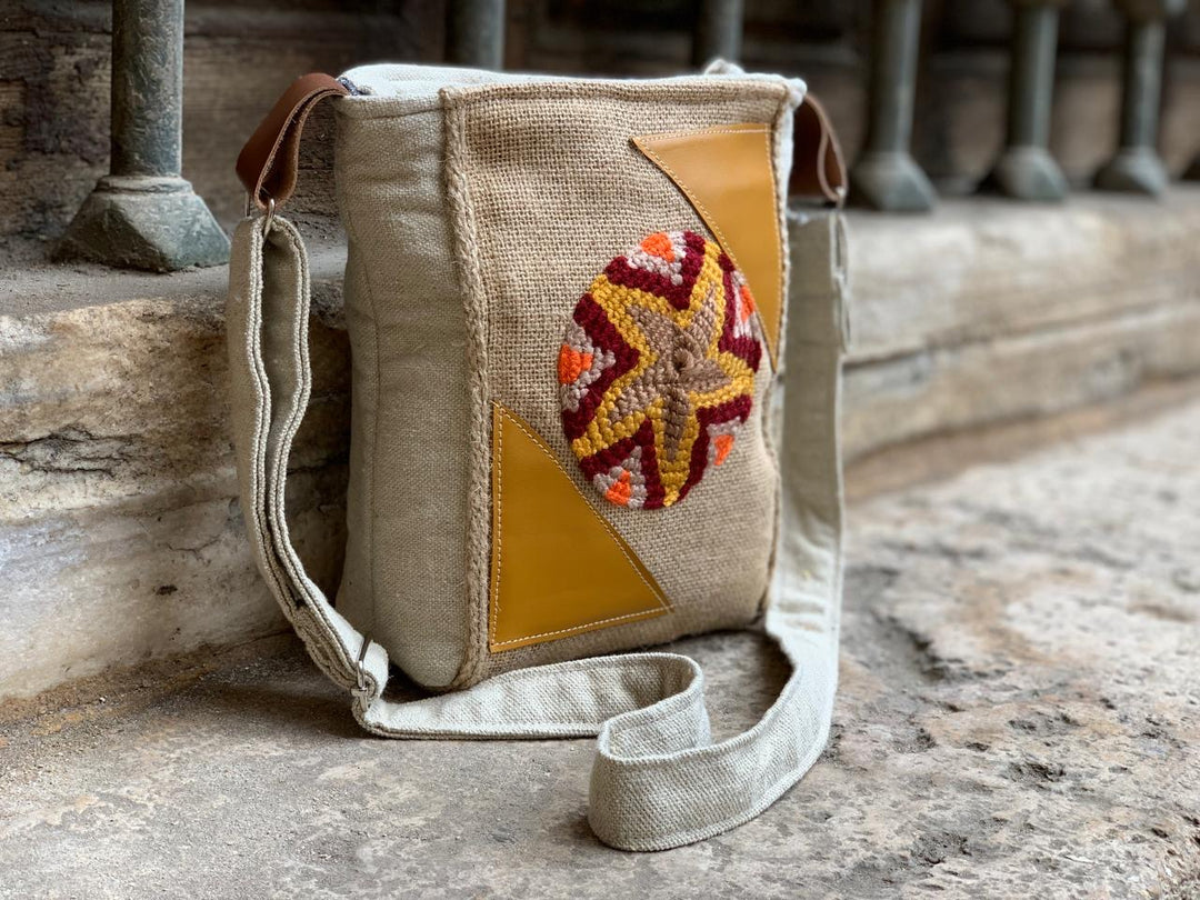 “ G A “ cross bag