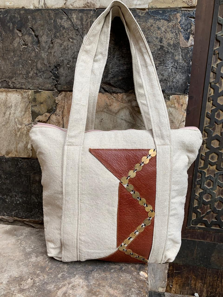 “B” 3 cross / shoulder bag