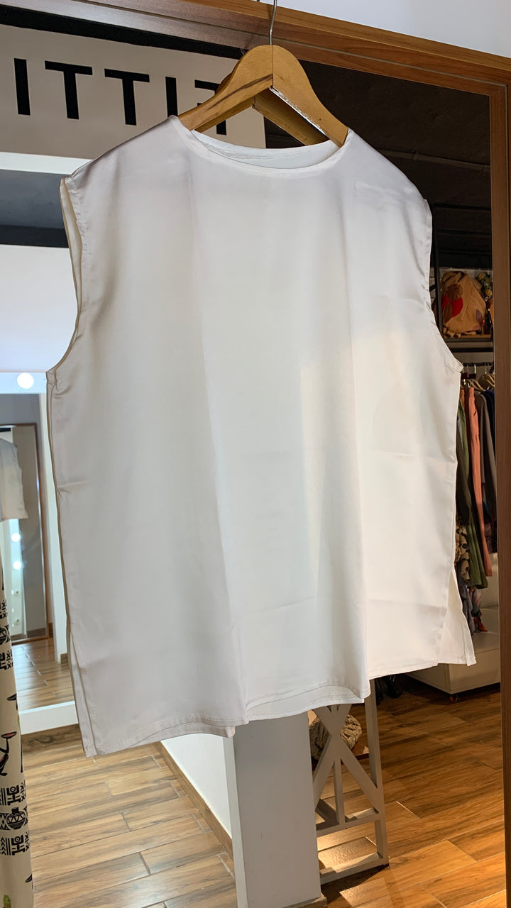 Satin top “ defect “