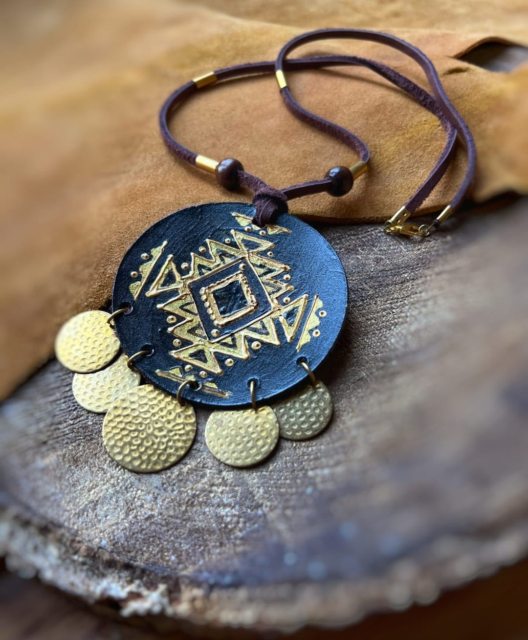 The Afro circle woman Necklace