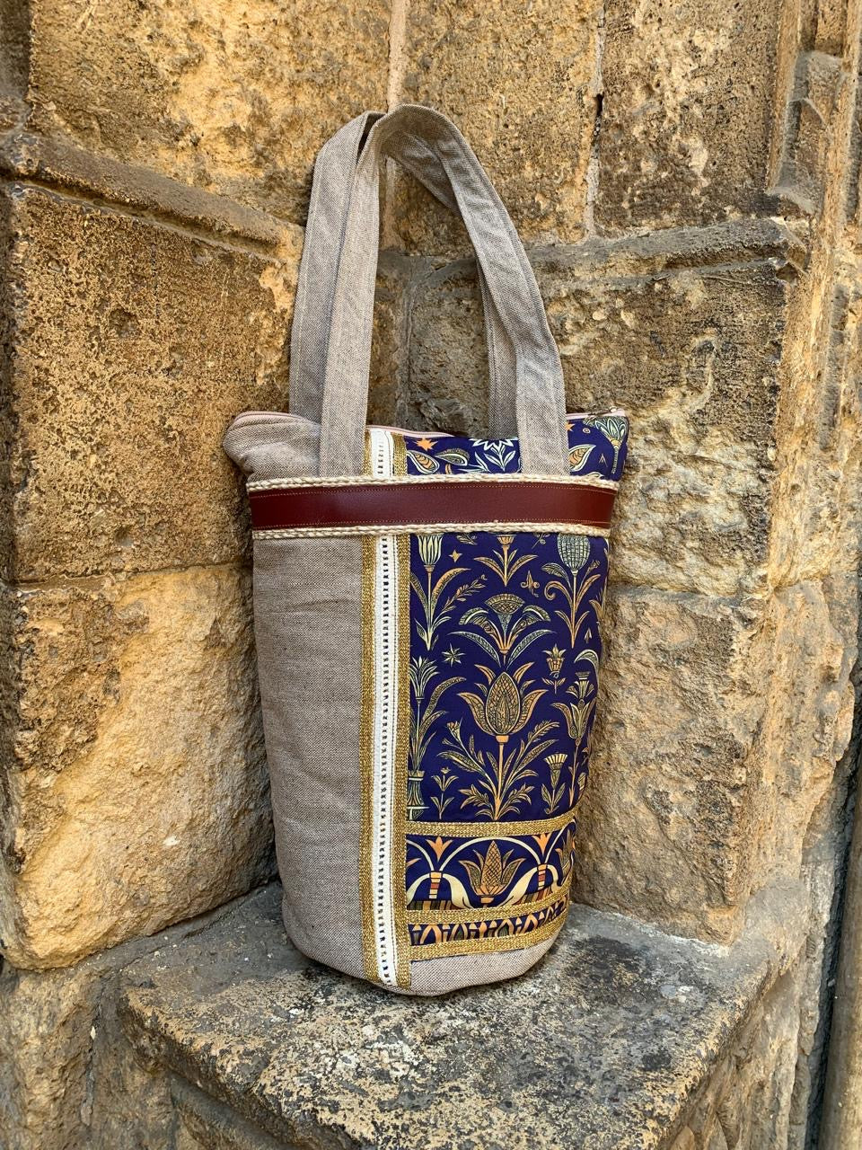 Blue lutas pattern shoulder bag