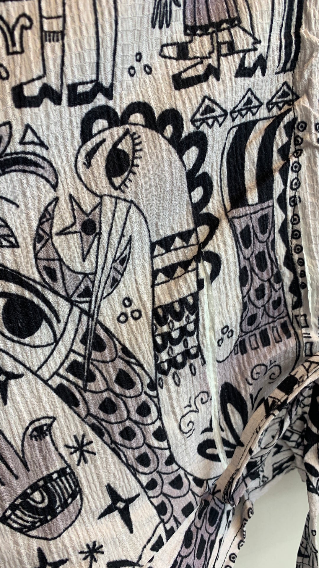 folklore story ruffles blouse ” defect “