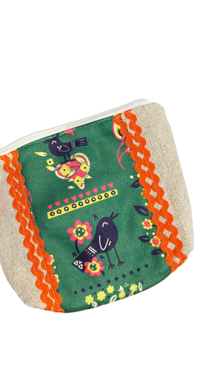 The Garden Pouch