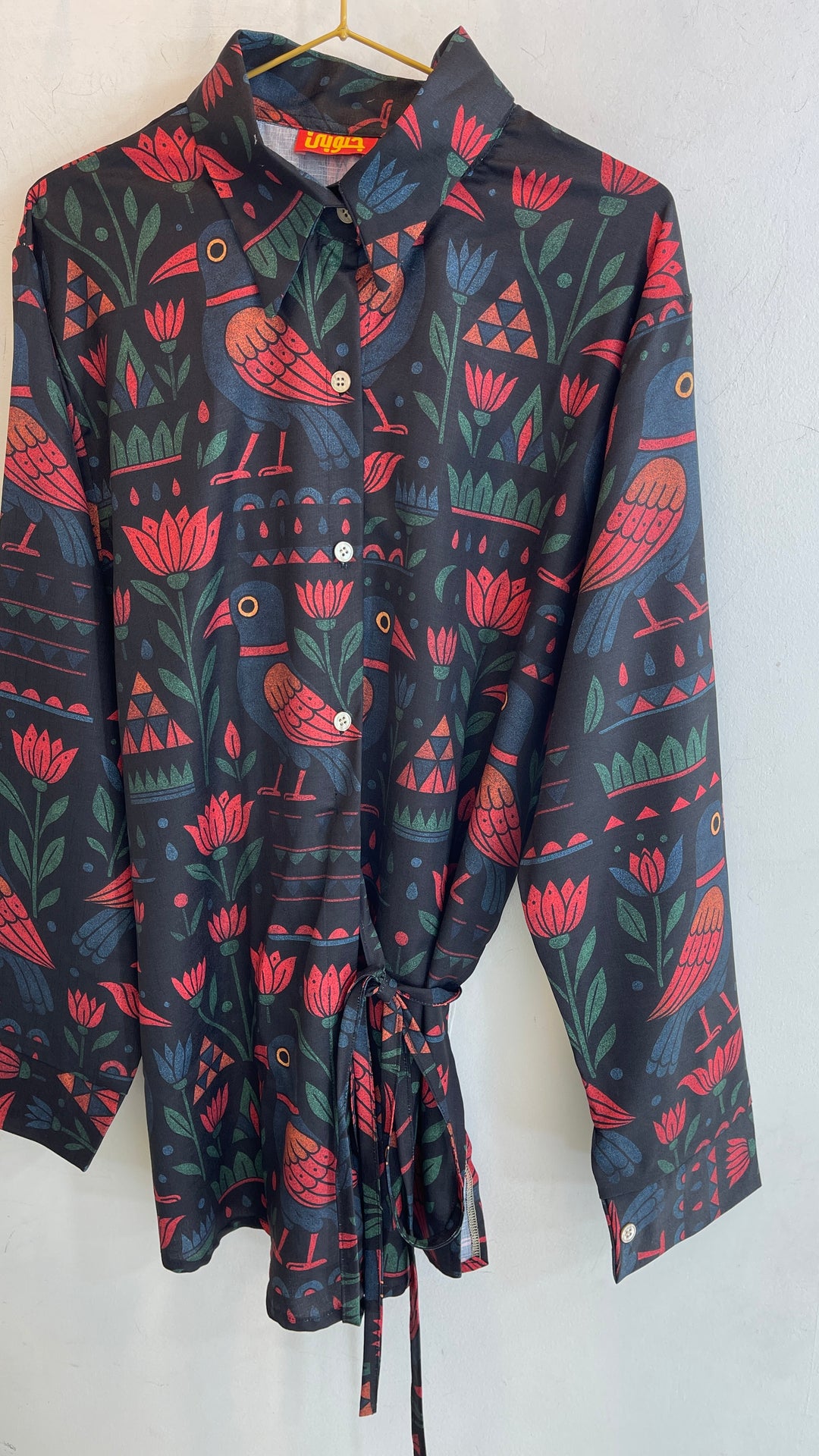 Falcon mosaic tie shirt