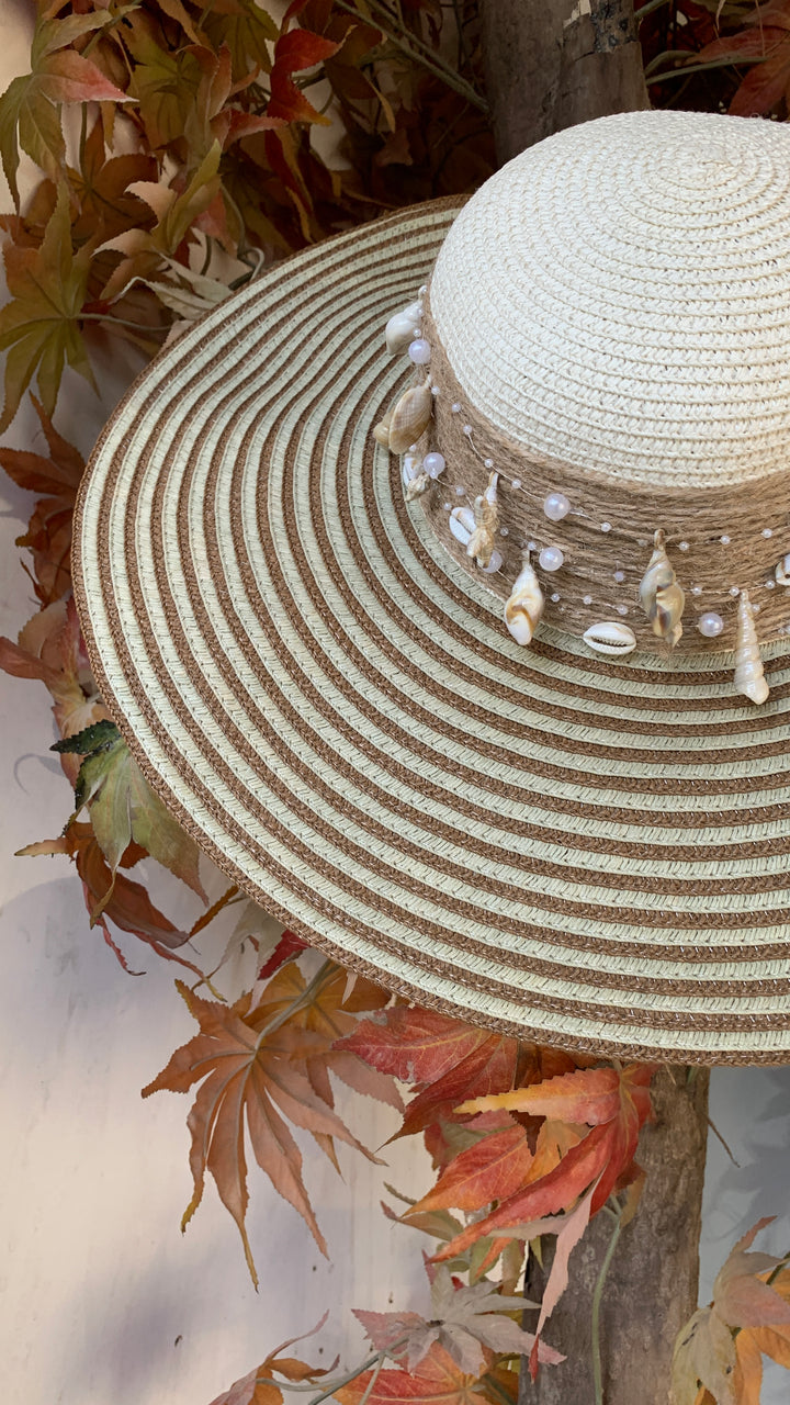 Big circle sea Chapeau