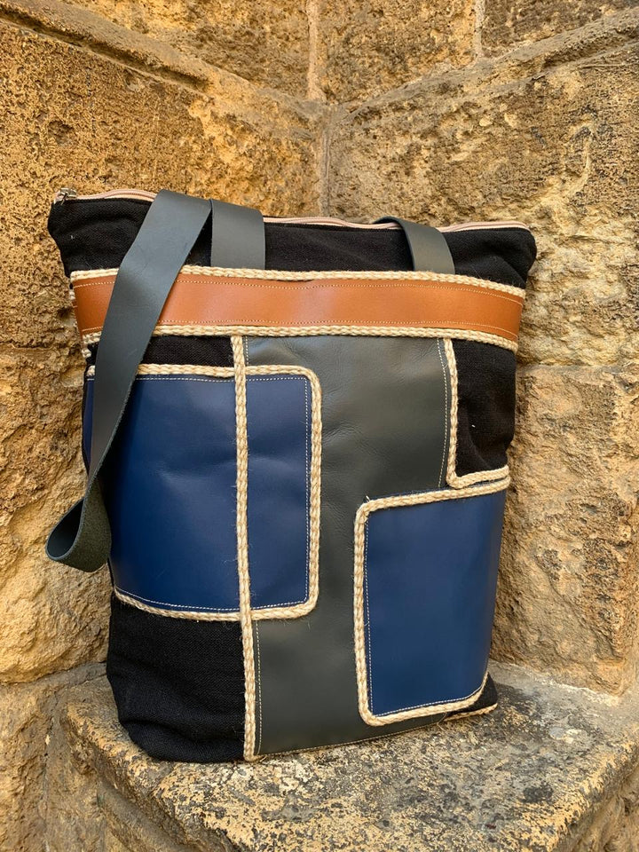 Blue blocks leather shoulder bag