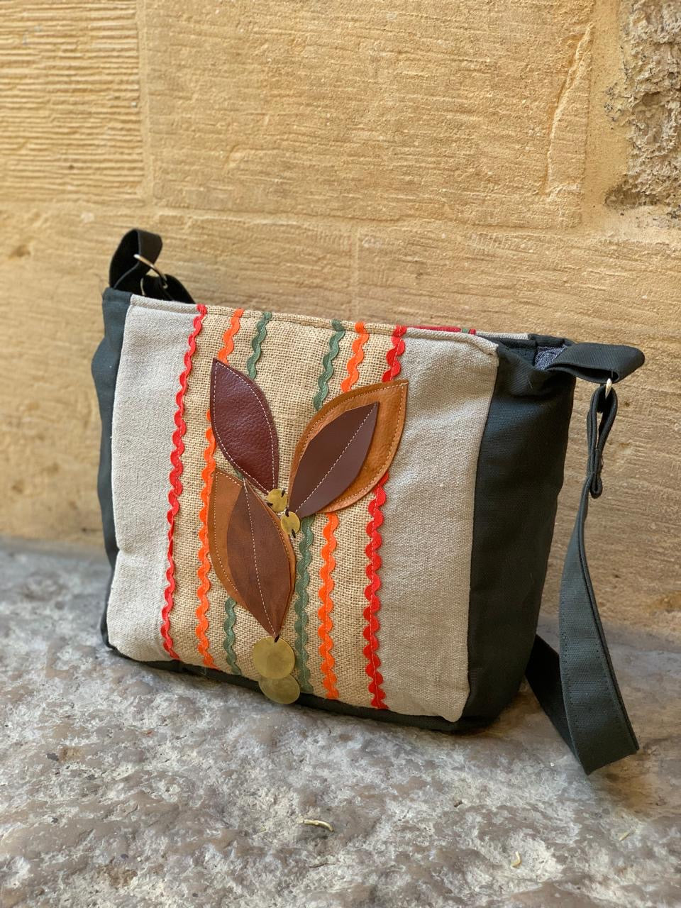 A3 “7” cross bag