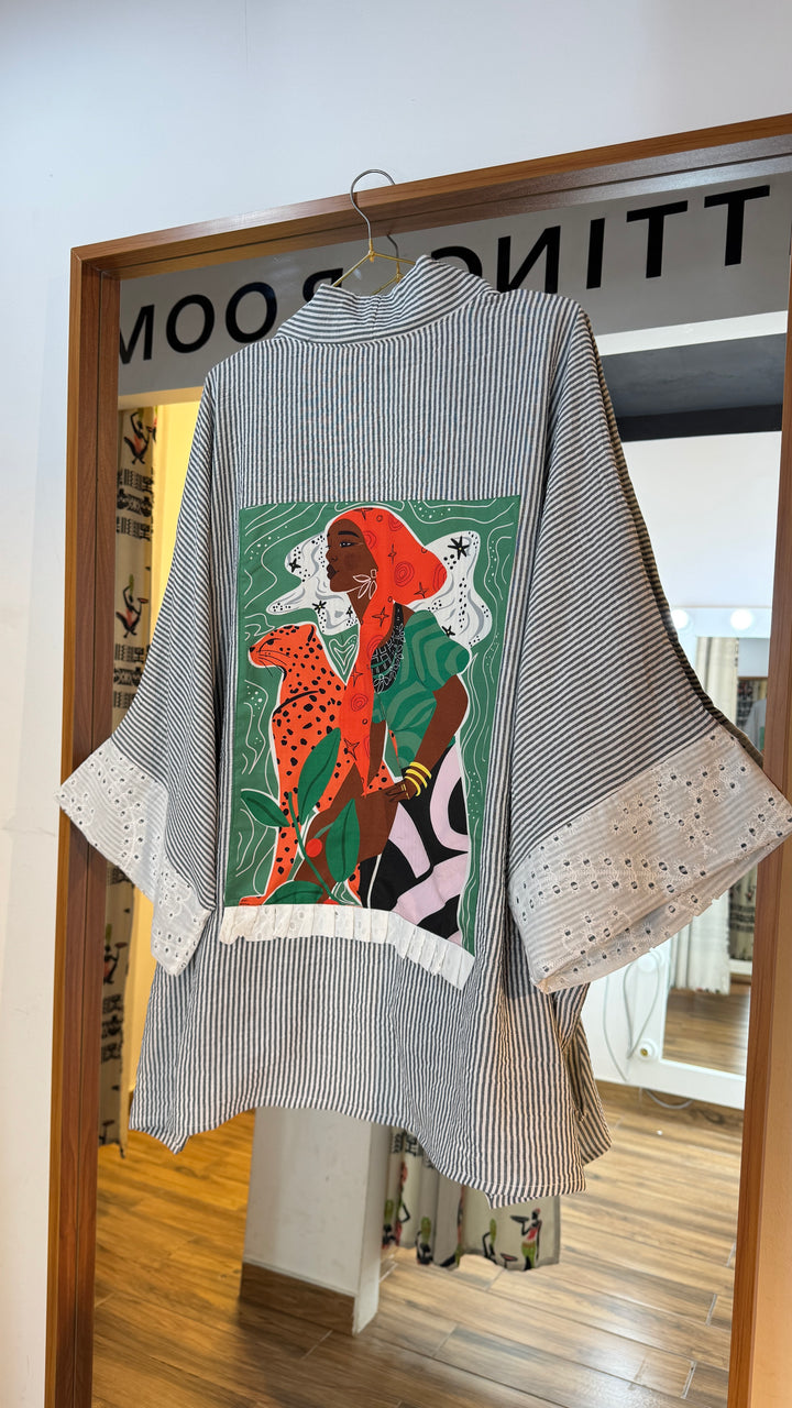 Girl & tiger strip Linen kimono