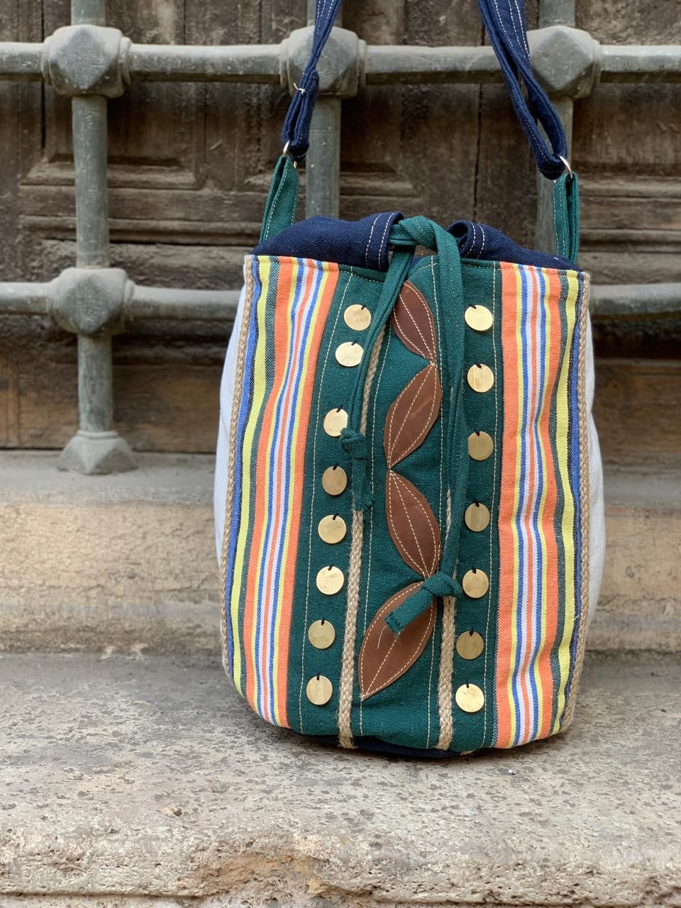 “ k 2 “ cross bag