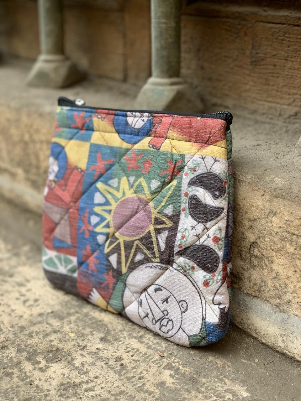 M.G Pouch