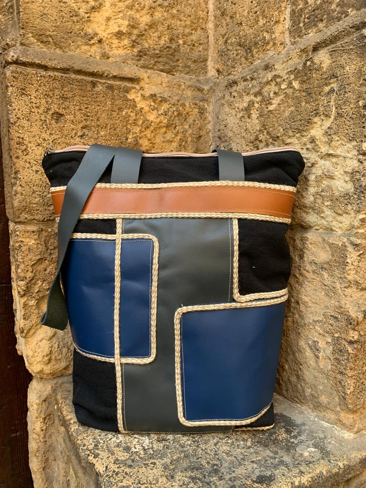 Blue blocks leather shoulder bag