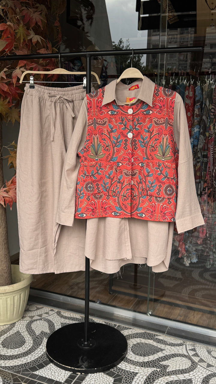 Amber blessing linen vest