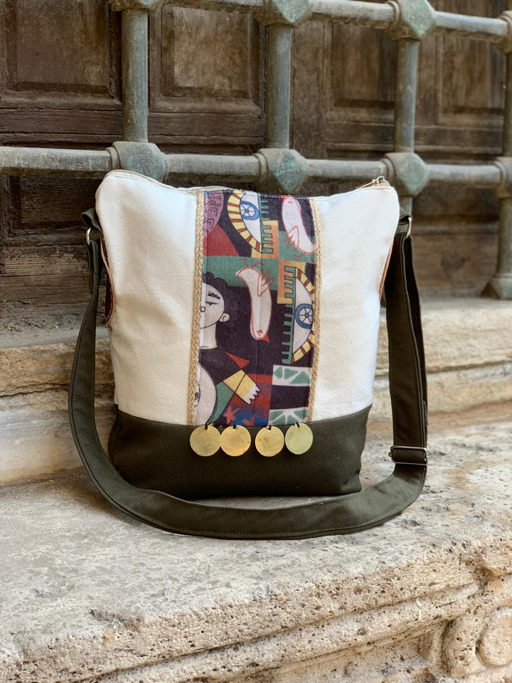 “ G A 2 “ cross bag