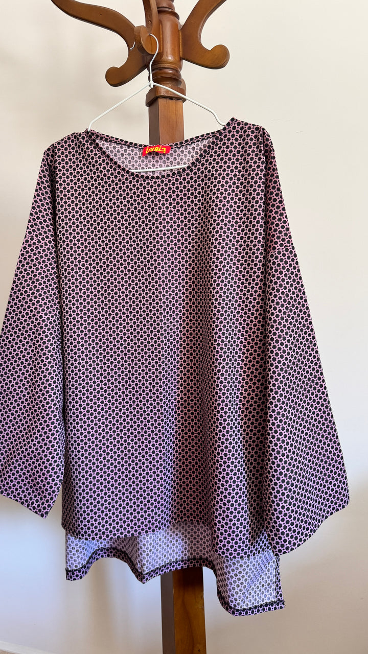 Red Islamic pattern blouse