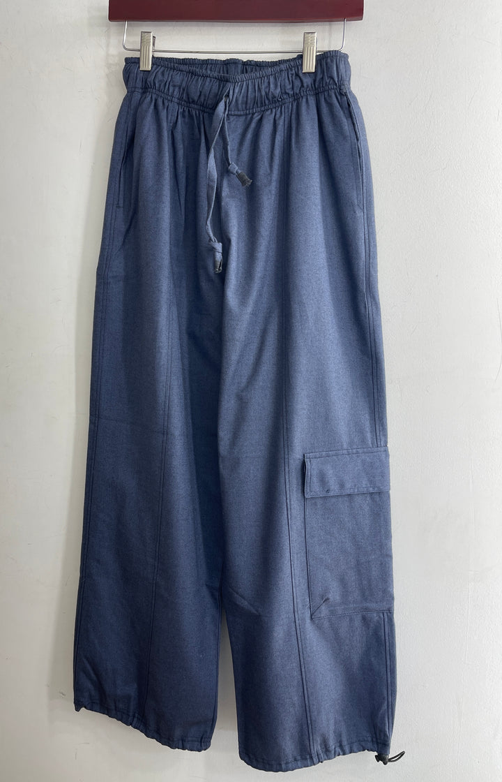Dark blue pants