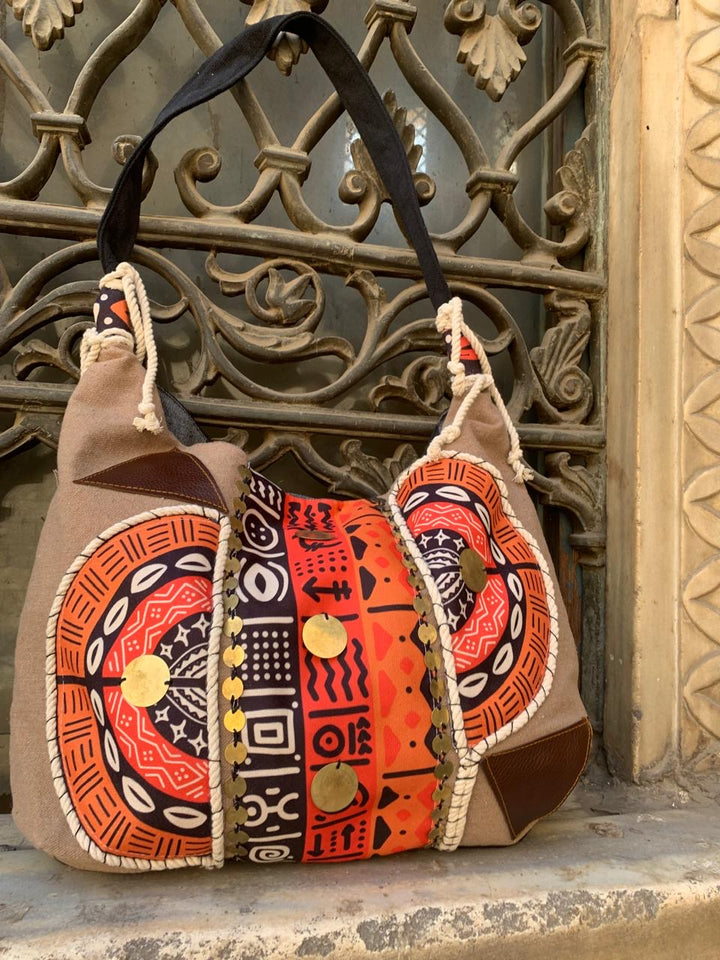 Afro drawings Shoulder bag