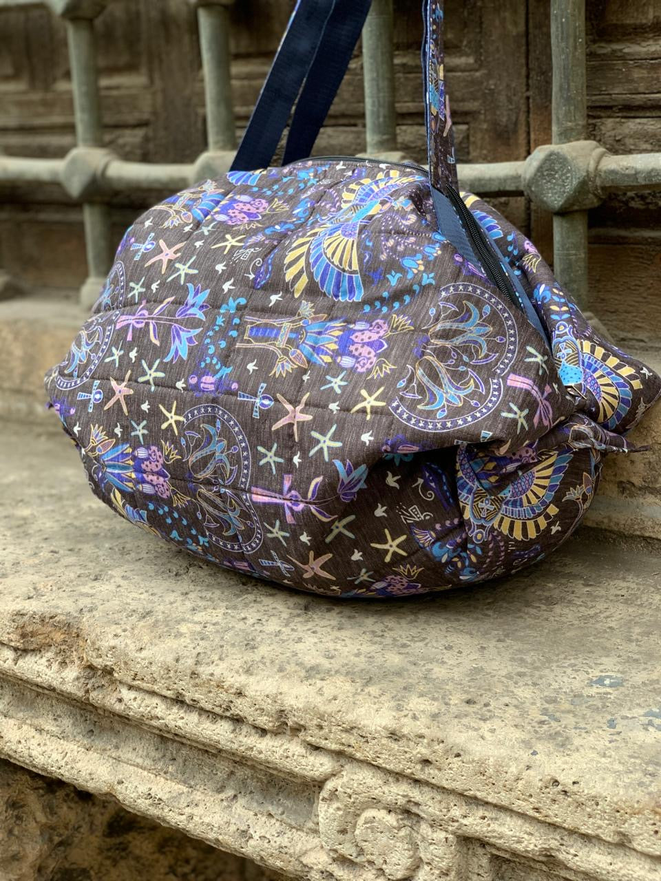 G4 “3” shoulder bag