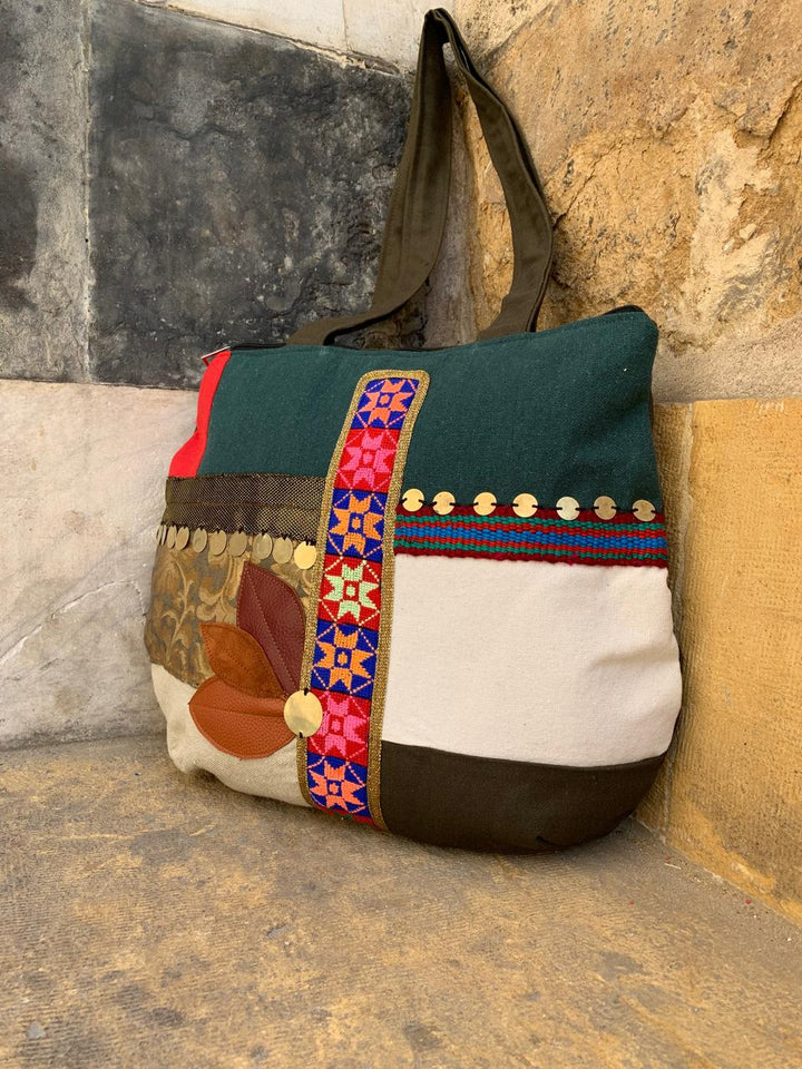 “ A 14 “ shoulder bag