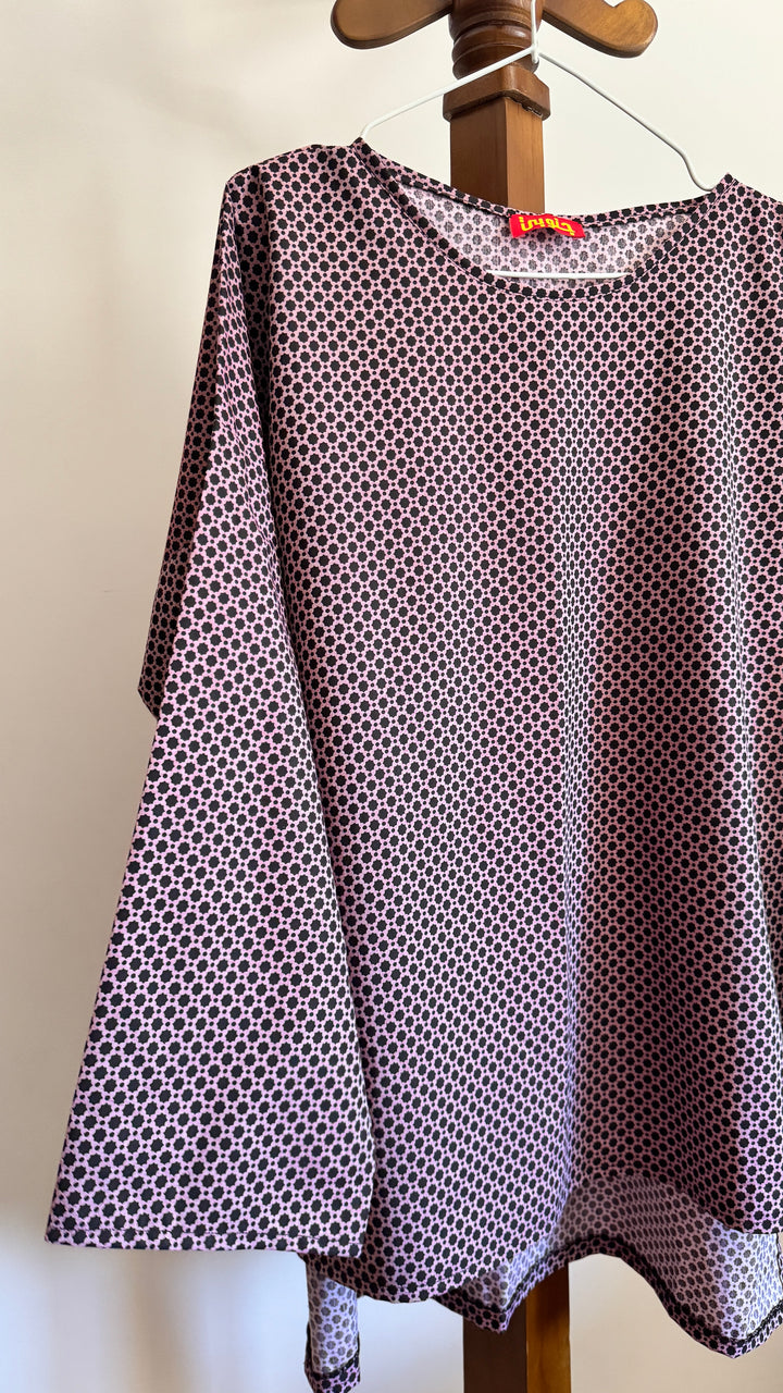 Red Islamic pattern blouse