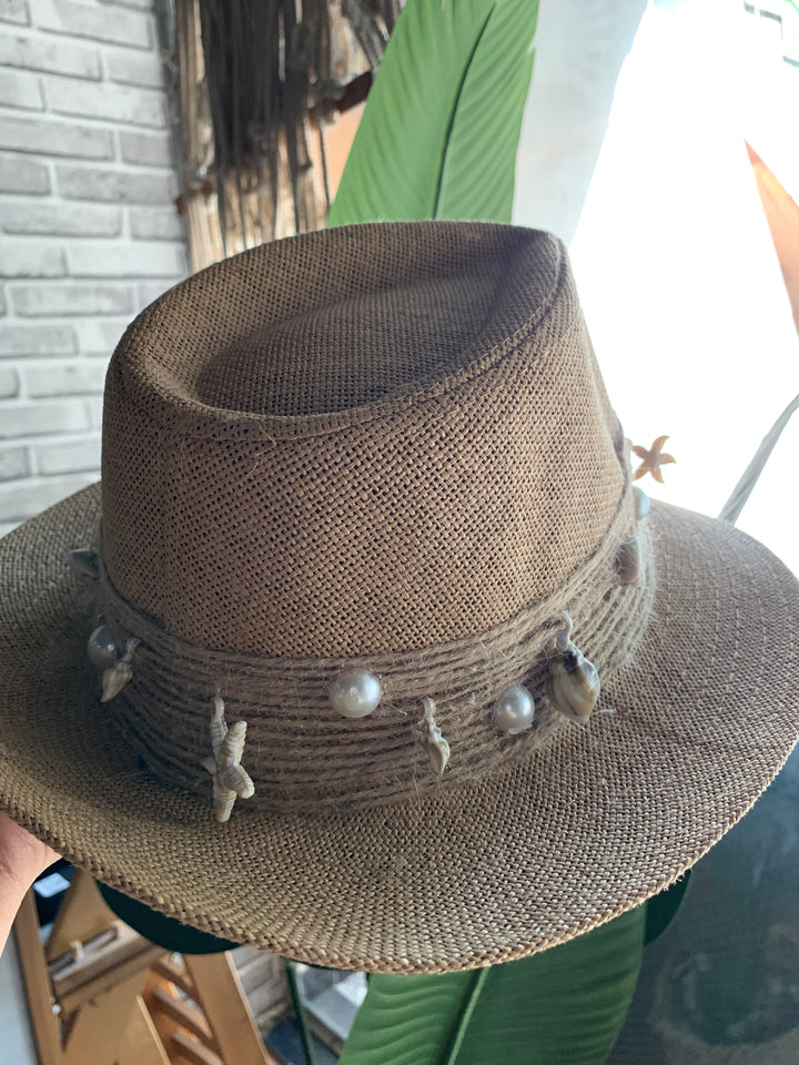 Sea beads Chapeau