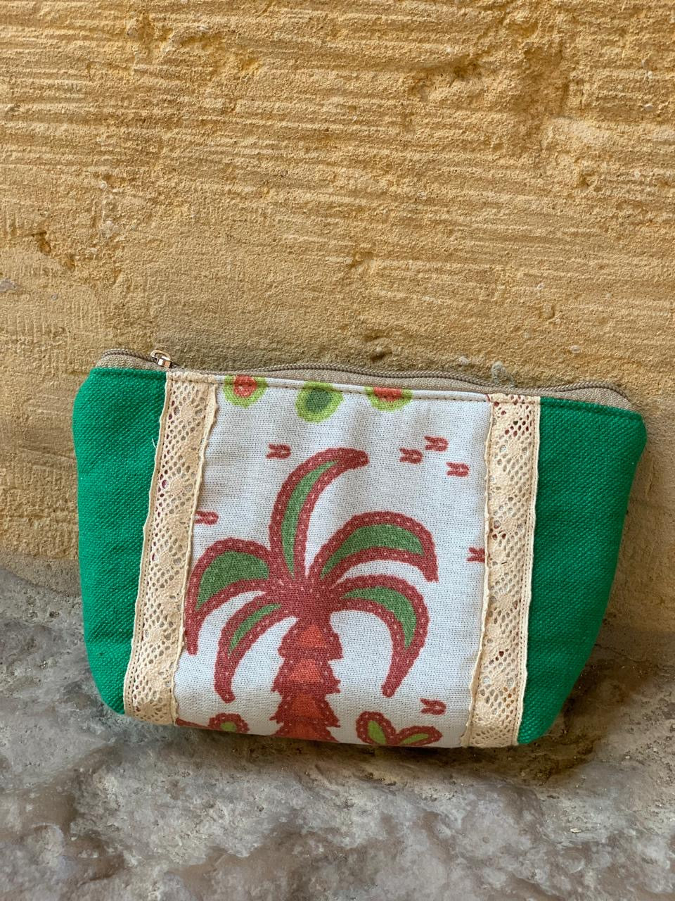 Green palm Pouch