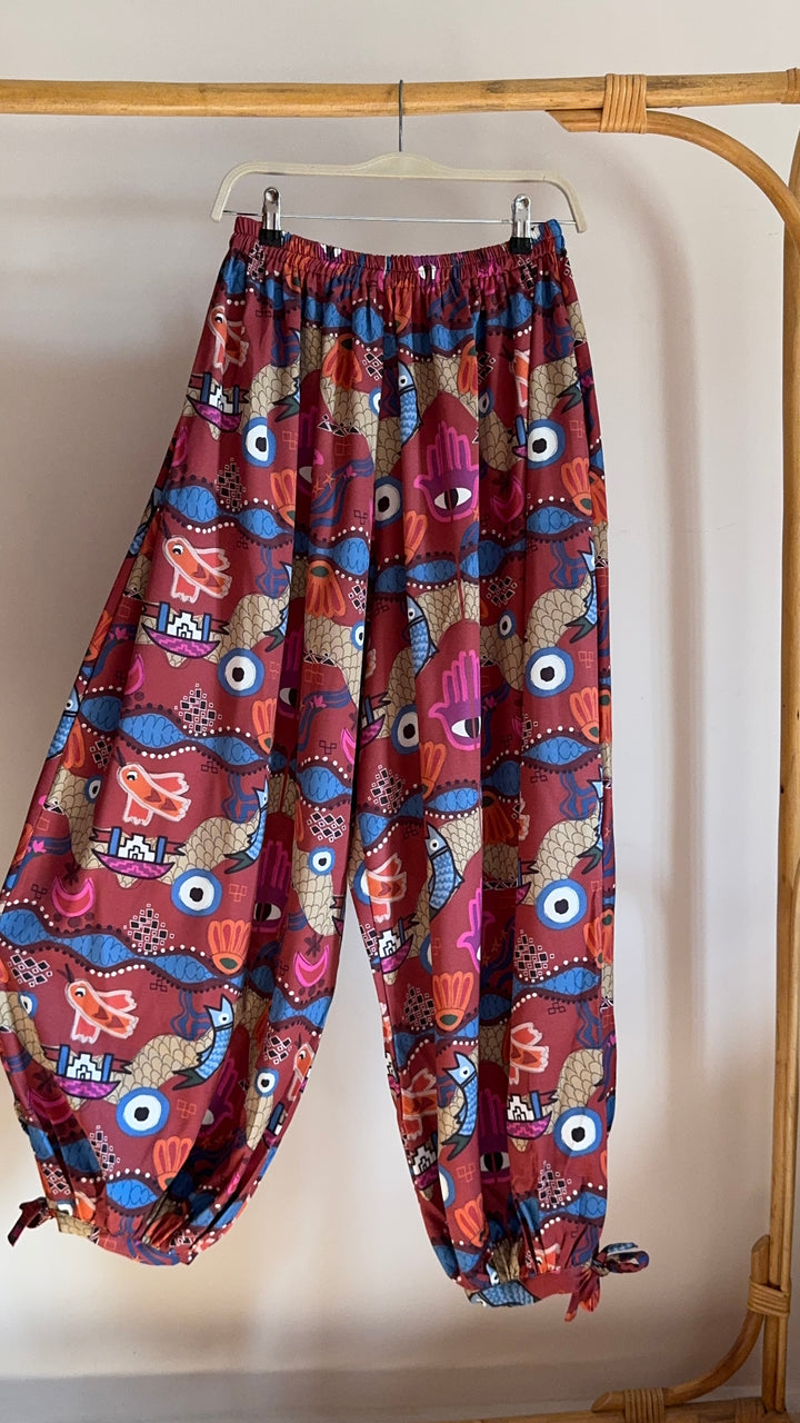 Blessing charms Red Tie-hem Balloon pants