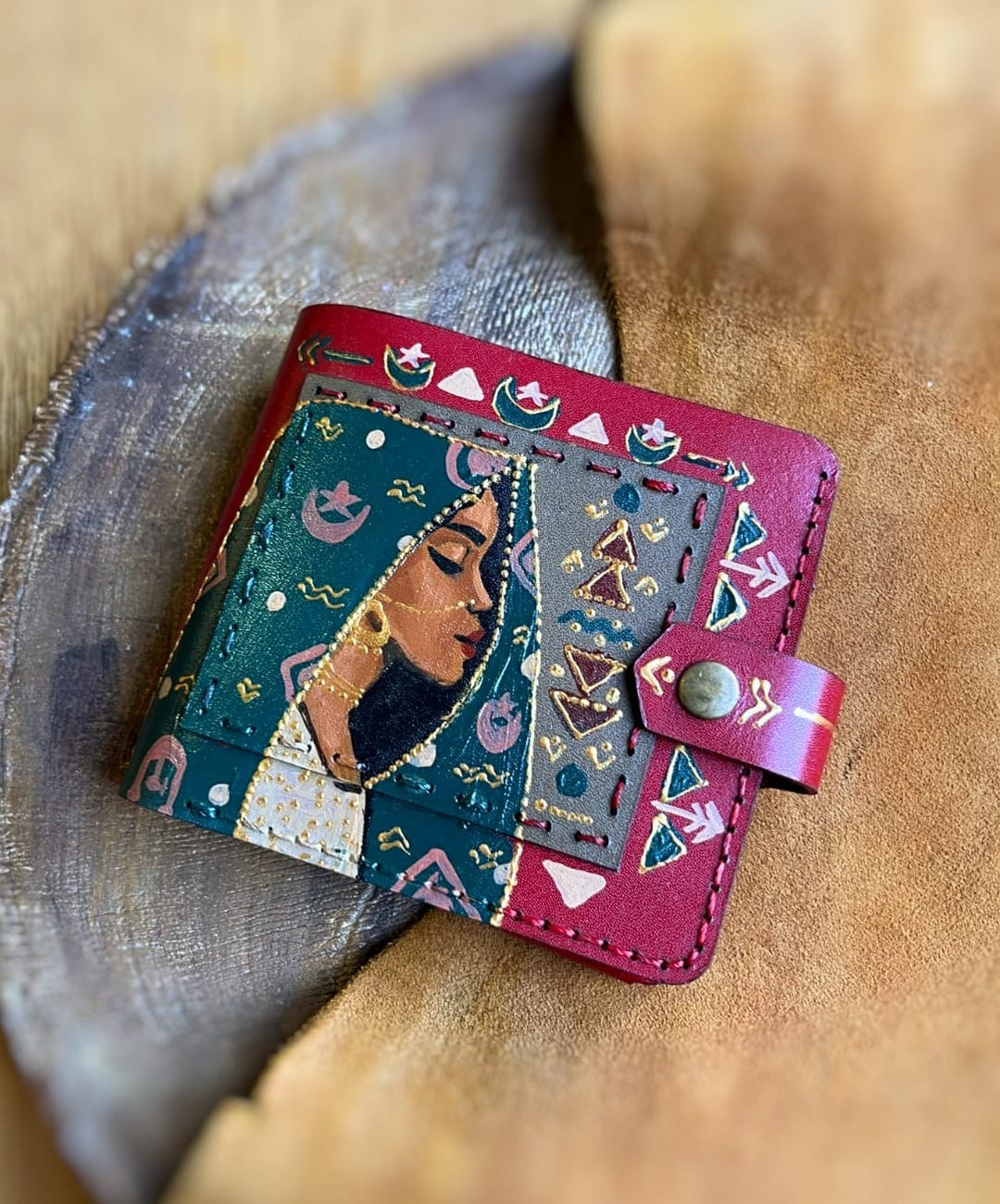 Nubian women square Leather wallet