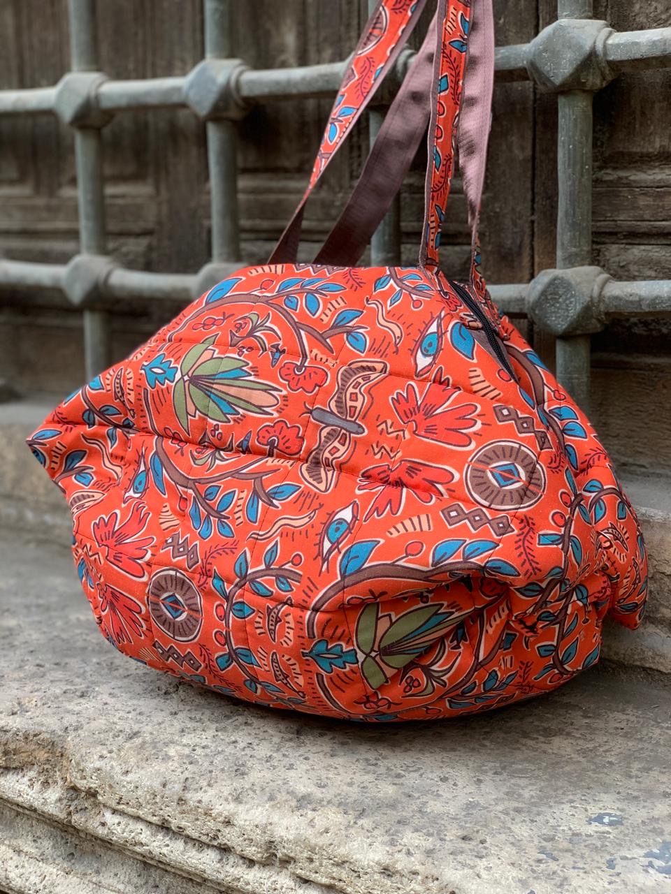 G4 “1” shoulder bag