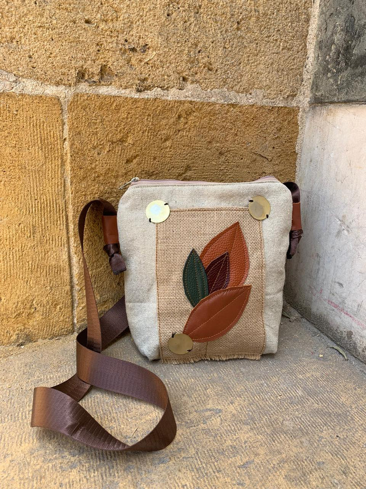 “ D.D 4 “ cross bag