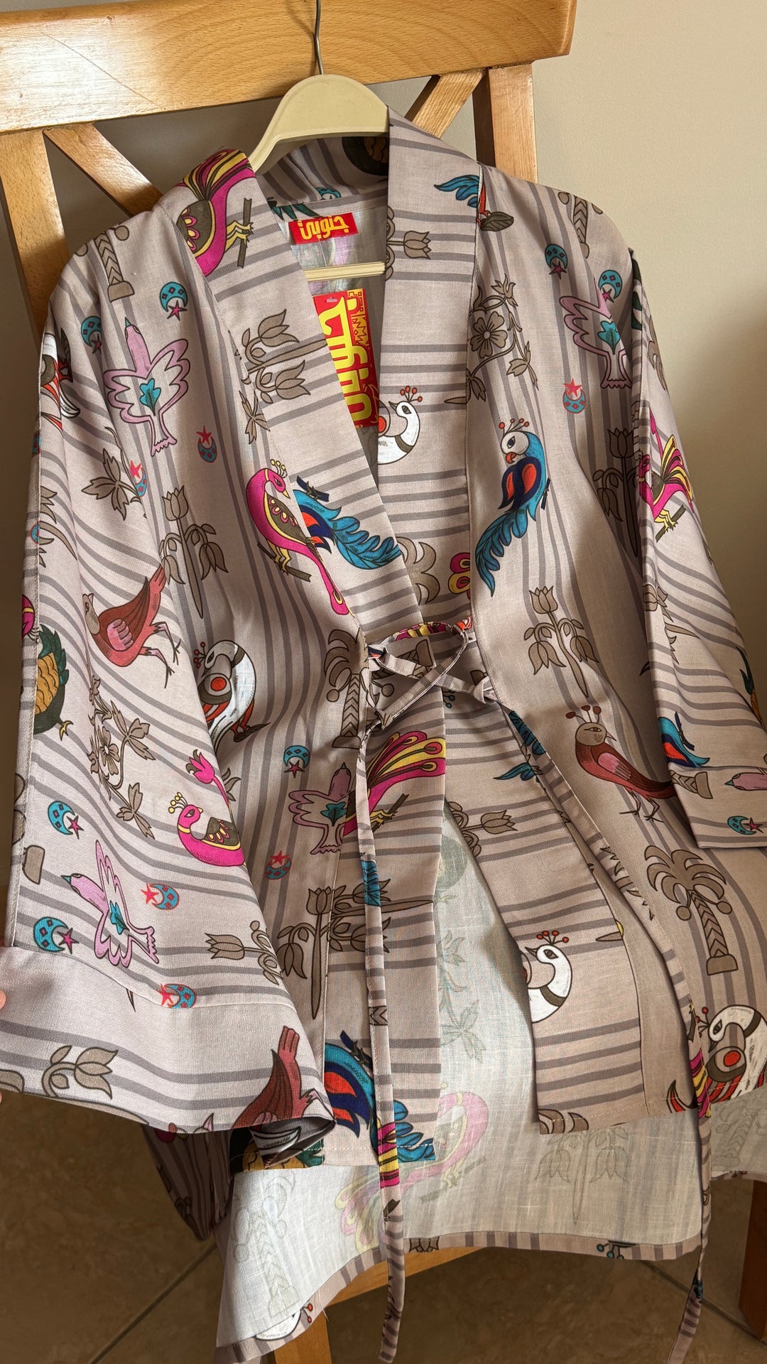 birds of The Nile high & Low linen kimono