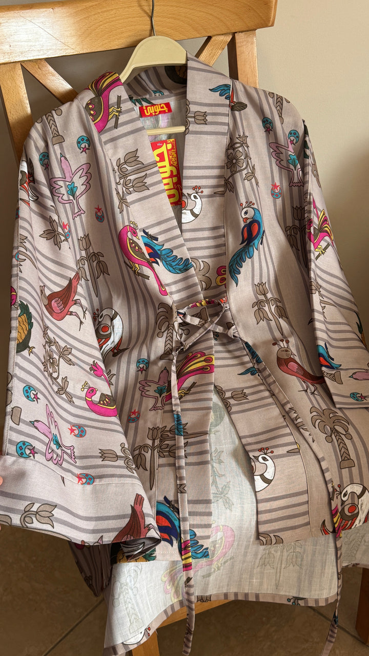 birds of The Nile high & Low linen kimono
