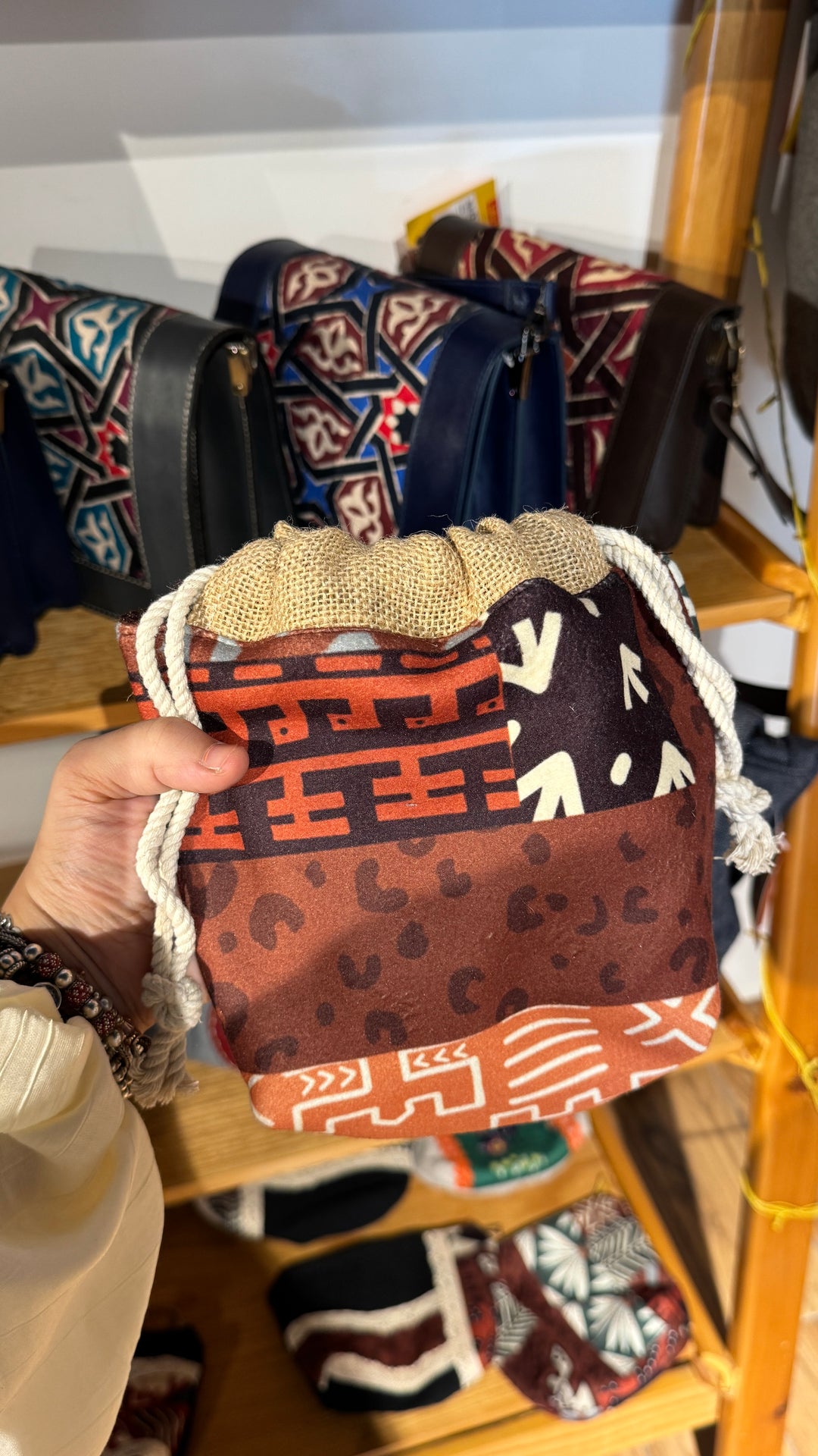 Khesh patches Pouch