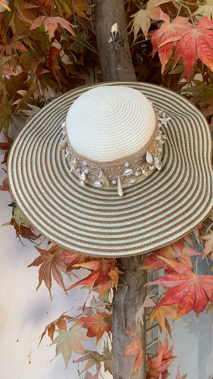 Big circle sea Chapeau
