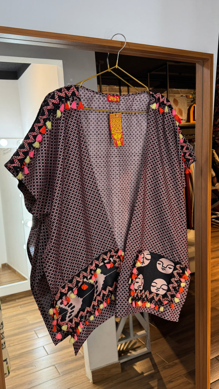 Black “2” cap Kimono