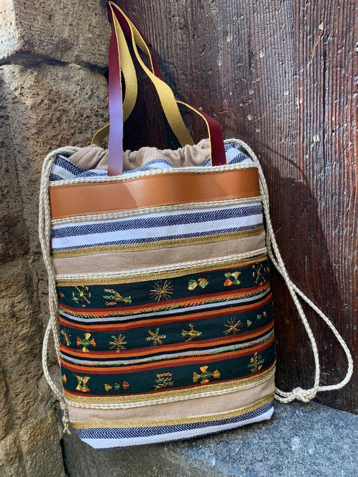 Embroidery Sinai shoulder bag