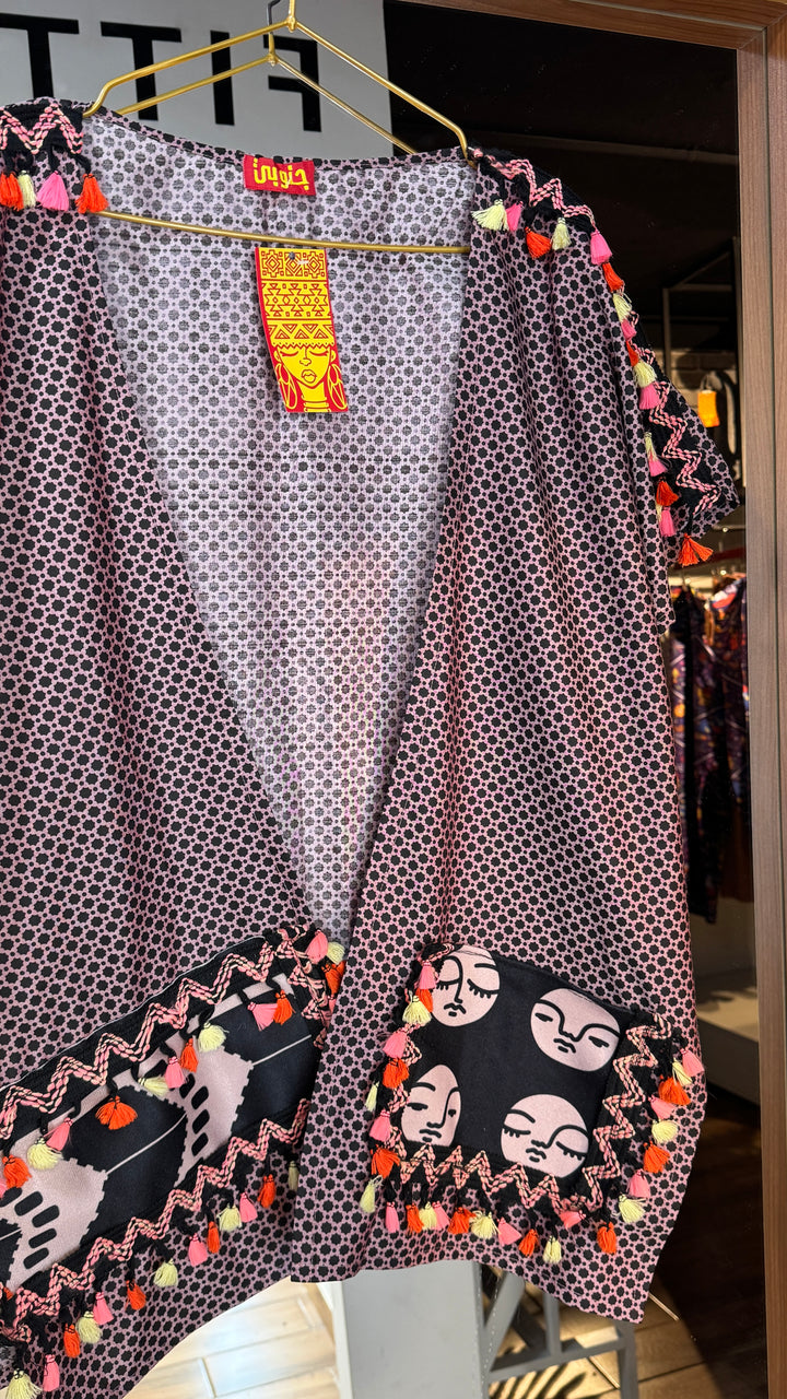 Black “2” cap Kimono