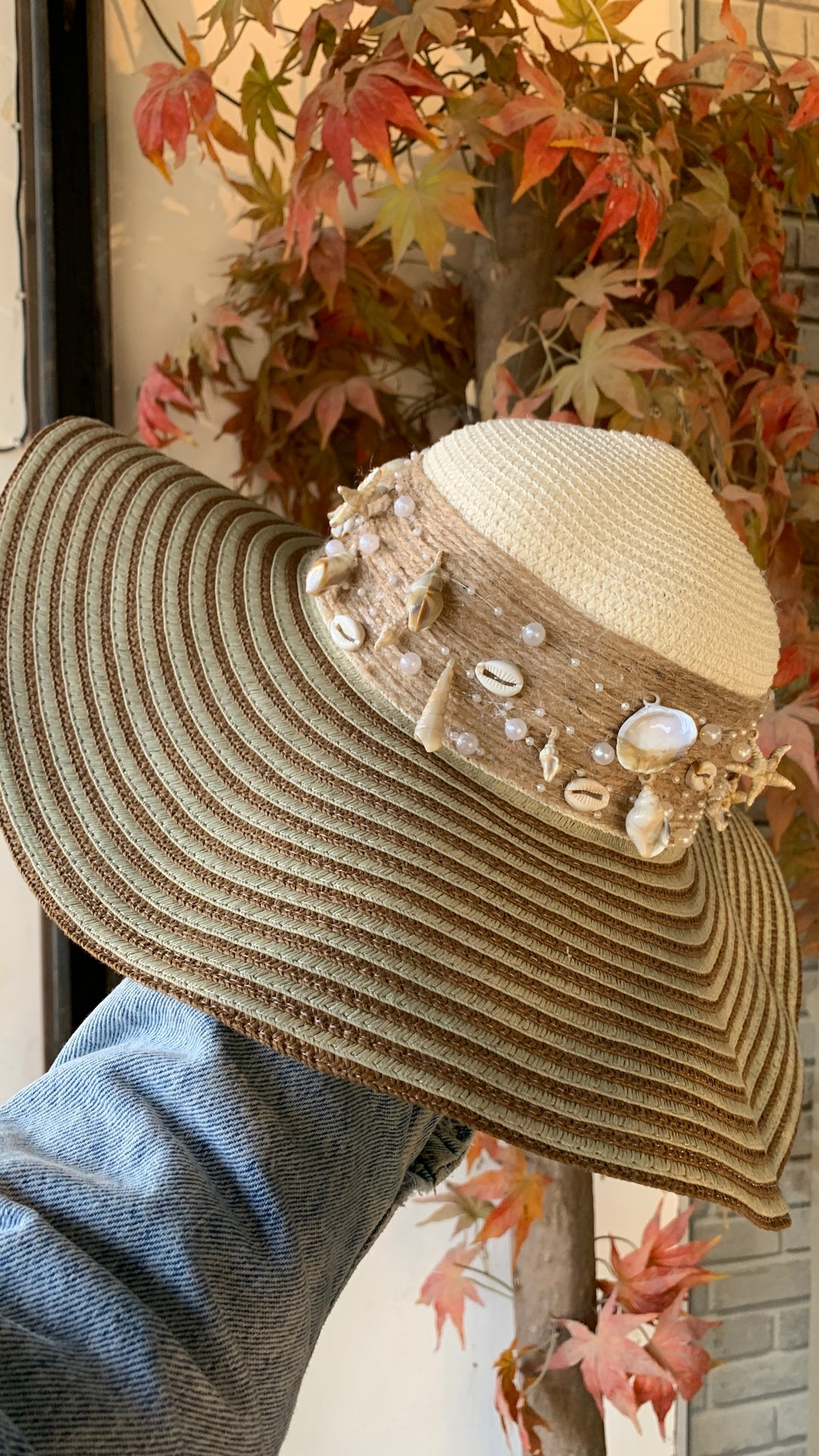 Big circle sea Chapeau