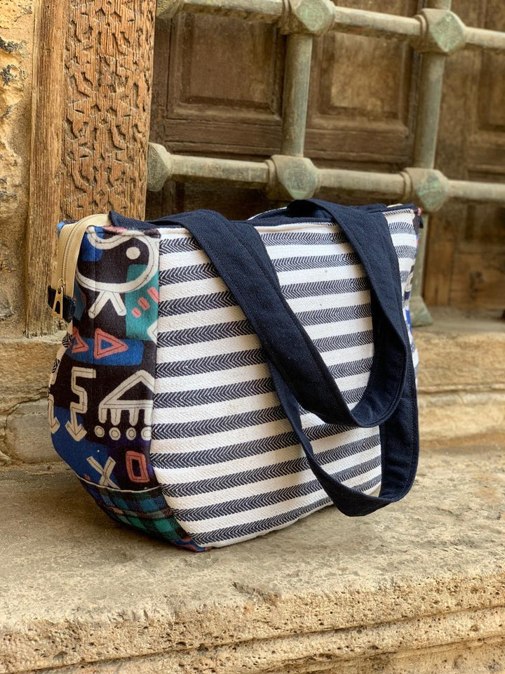 “ Gx 2“ shoulder bag