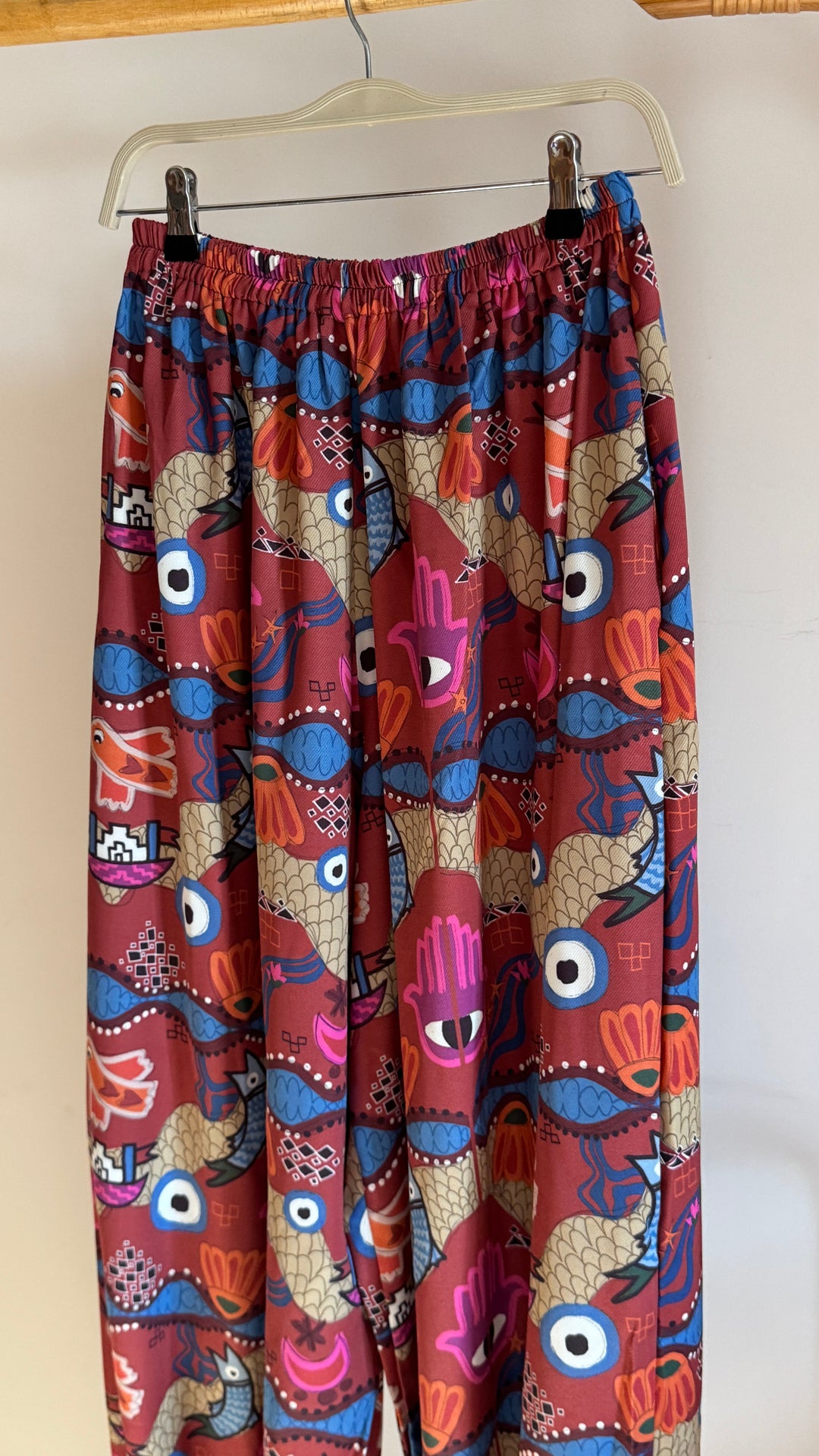 Blessing charms Red Tie-hem Balloon pants