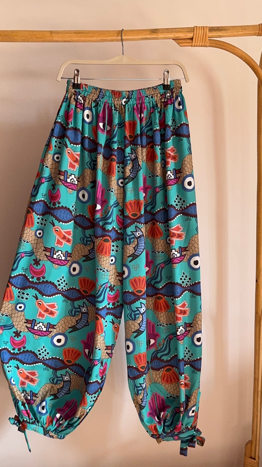 Blessing charms aqua Tie-hem Balloon pants