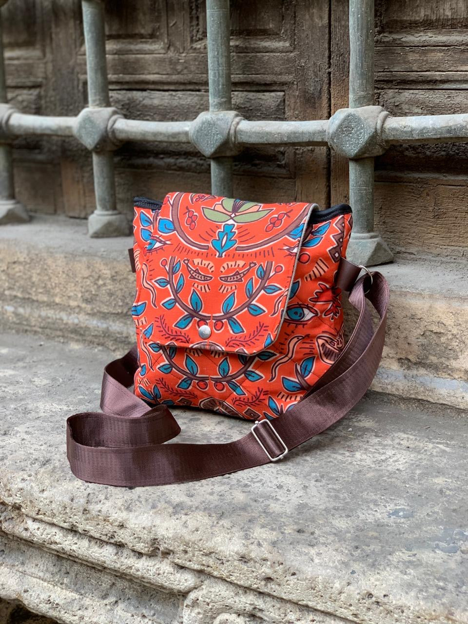 G1 “1” cross bag