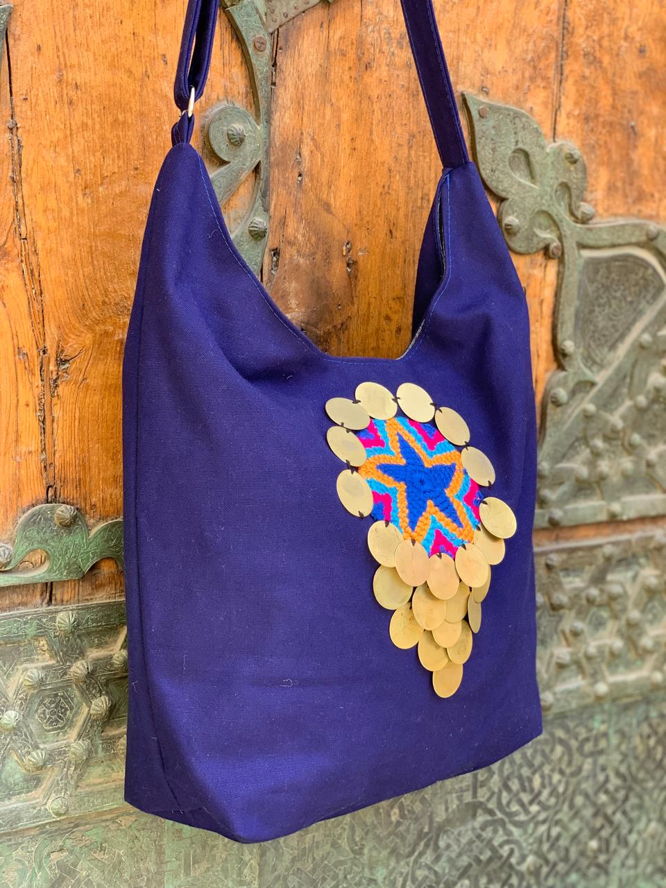 “ D.f 2 “ cross bag