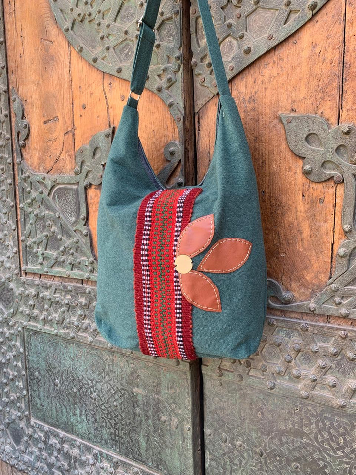 “ D.f 3 “ cross bag