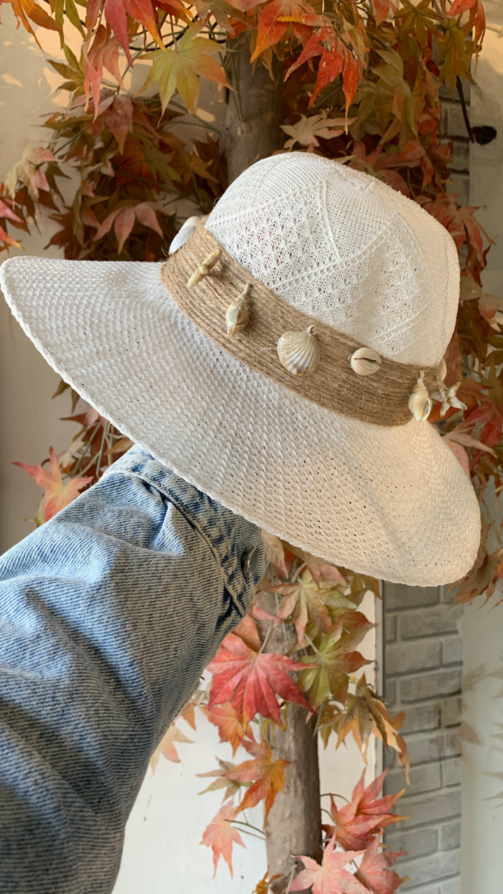 Khoos shell sea Chapeau
